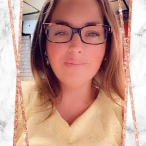 Meet your Posher, Angie